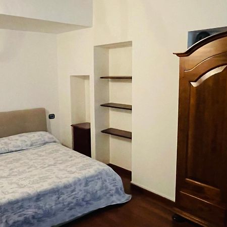 Charming Flat, Central And Close To Metro Milão Exterior foto